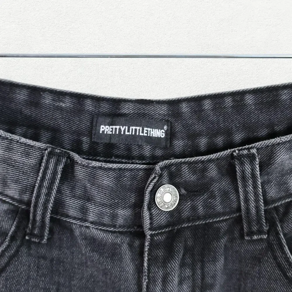 PrettyLittleThing Denim Jean Cut Off Jorts in Vintage Faded Black